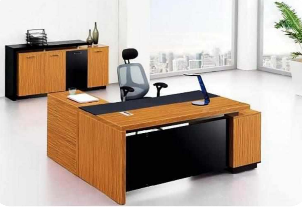 Excutive Desk